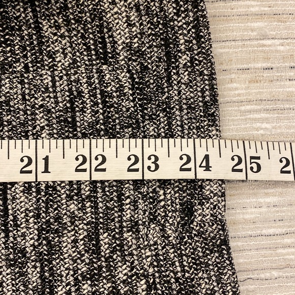 Karl Lagerfeld knit jacket - pearl colored button details - Picture 8 of 9